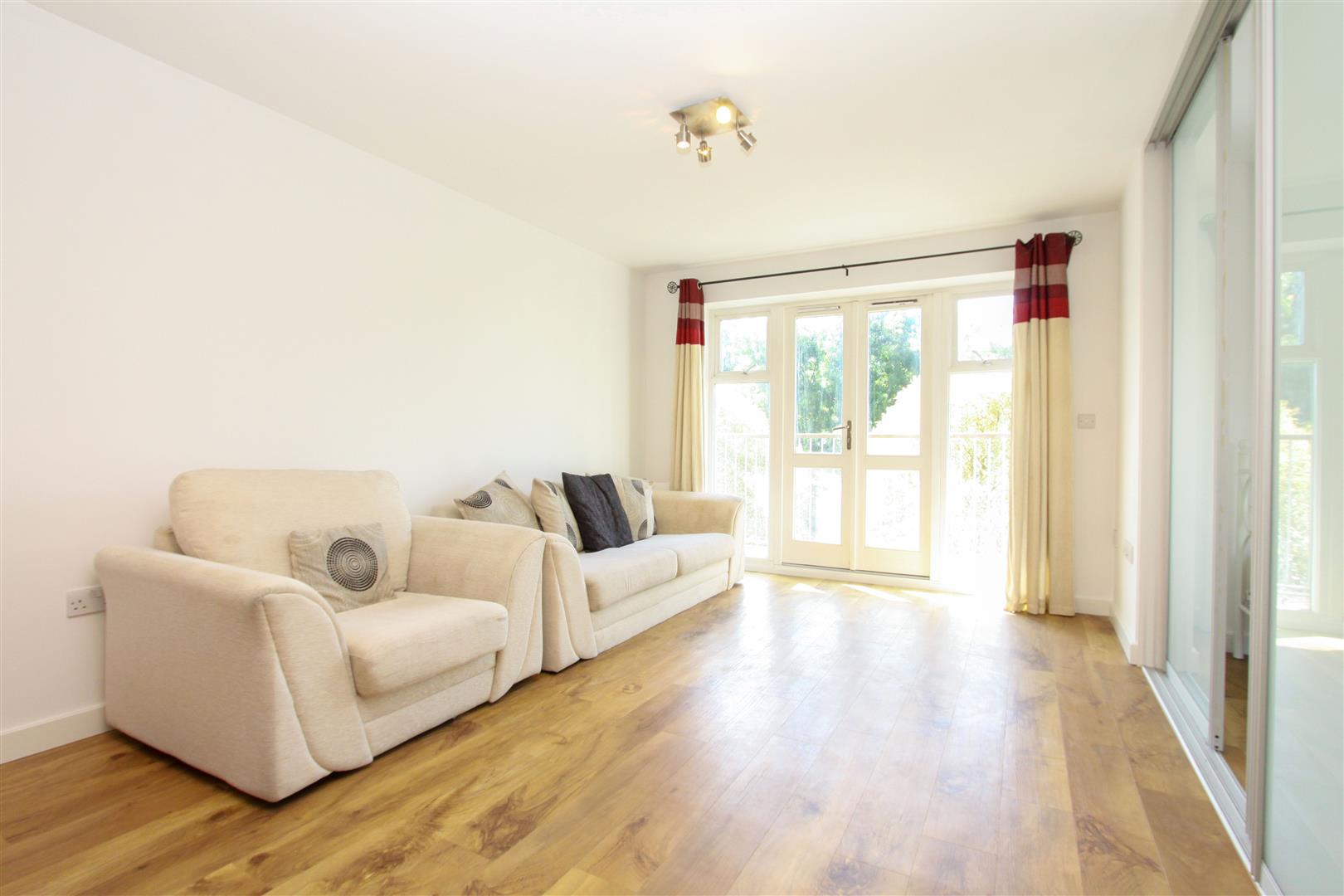 2 bedroom Apartment for sale in Park Lodge Avenue, West Drayton Cameron