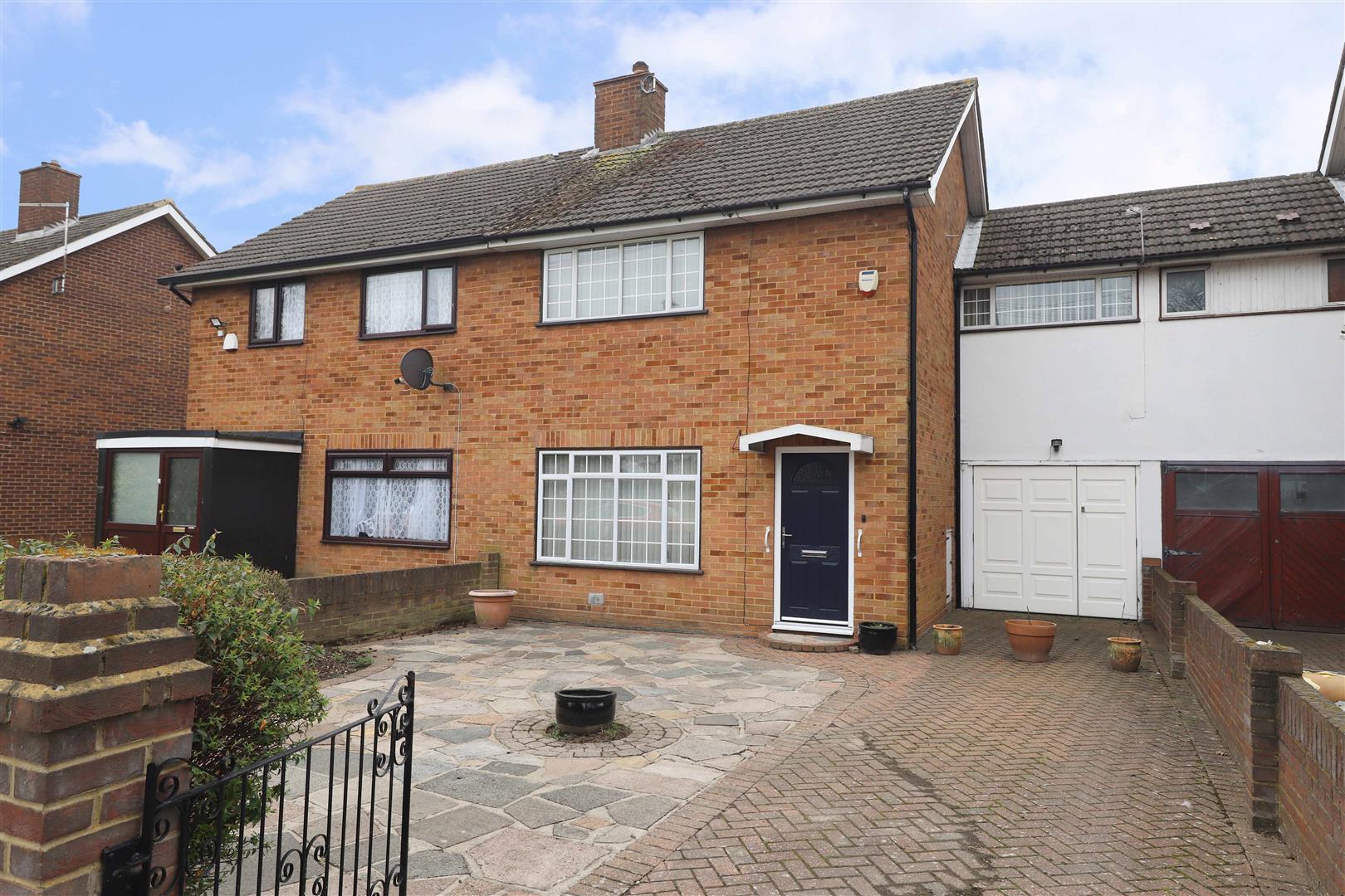 3 bedroom House for sale in Sipson Road, West Drayton Cameron