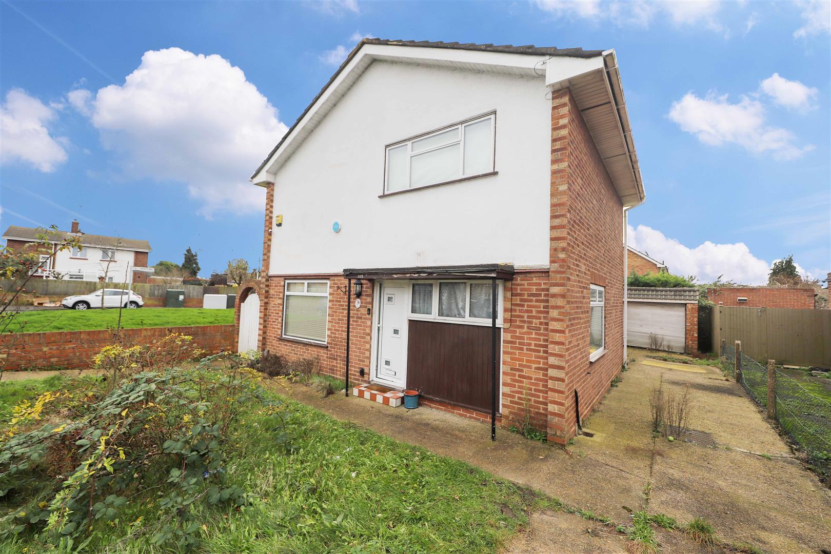 3 bedroom House Detached for sale in Sipson Road, West Drayton Cameron