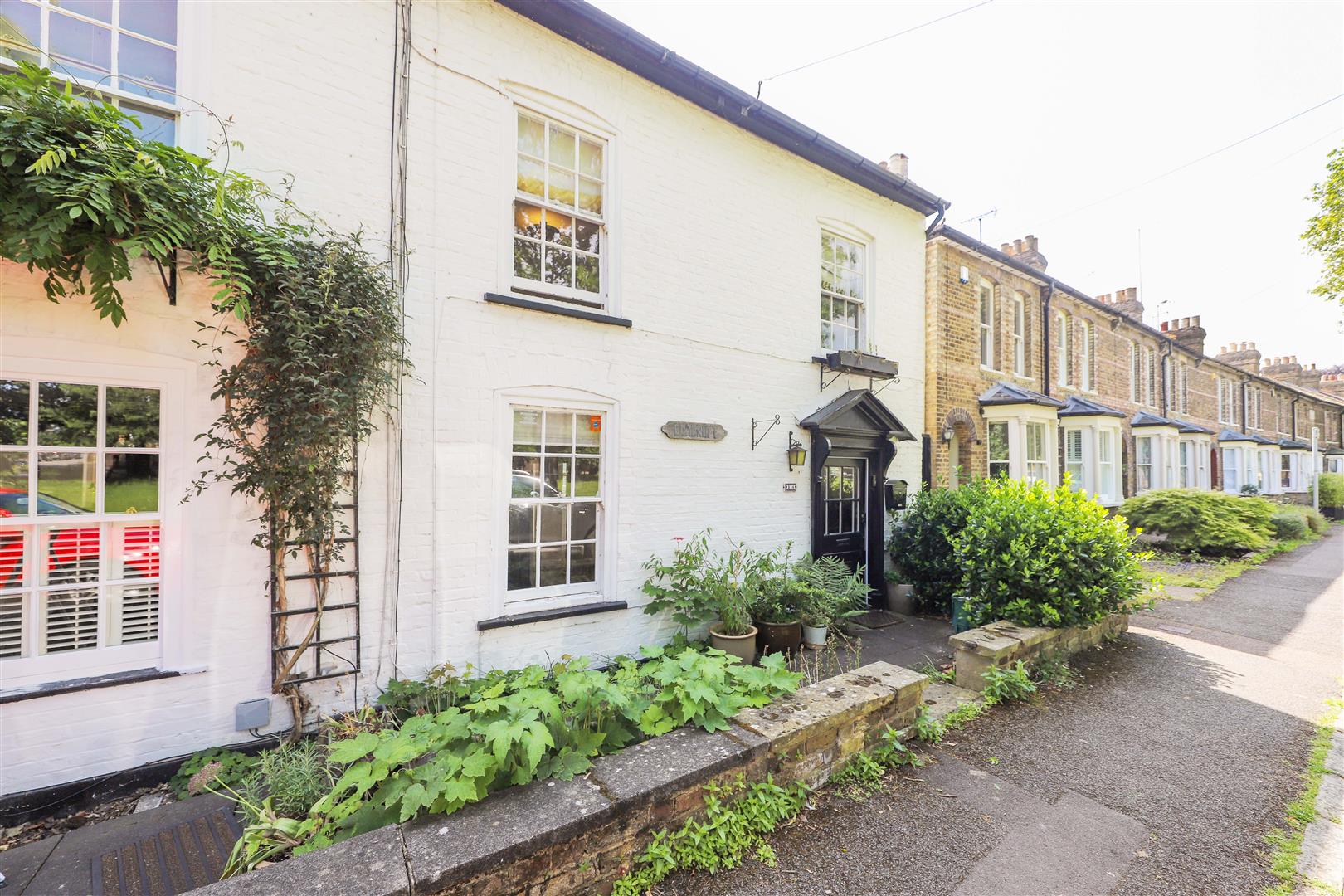 3 bedroom House SemiDetached for sale in The Green, West Drayton