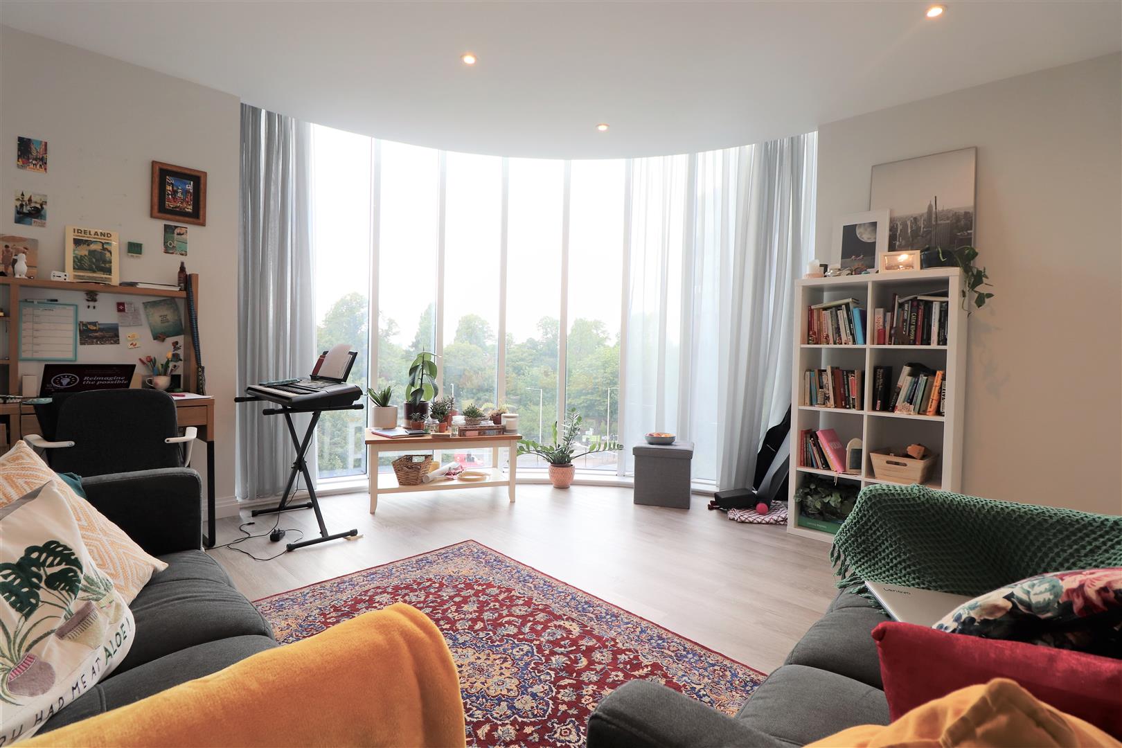 1 bedroom Apartment to rent in Panorama Apartments, Uxbridge Cameron