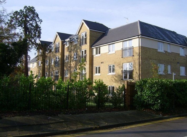 Property to rent in Uxbridge Cameron