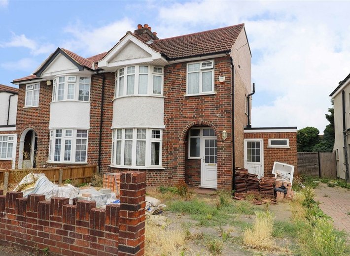 Property for sale in Uxbridge and West Drayton Cameron
