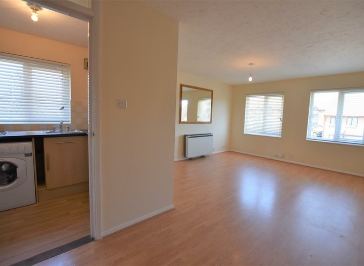 Property to rent in Uxbridge and West Drayton Cameron